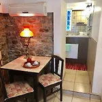 Casa Lela 3...hydra