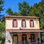 Casa Lela 3...hydra * Míloi