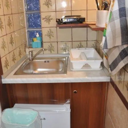 Casa Lela 3...hydra *
