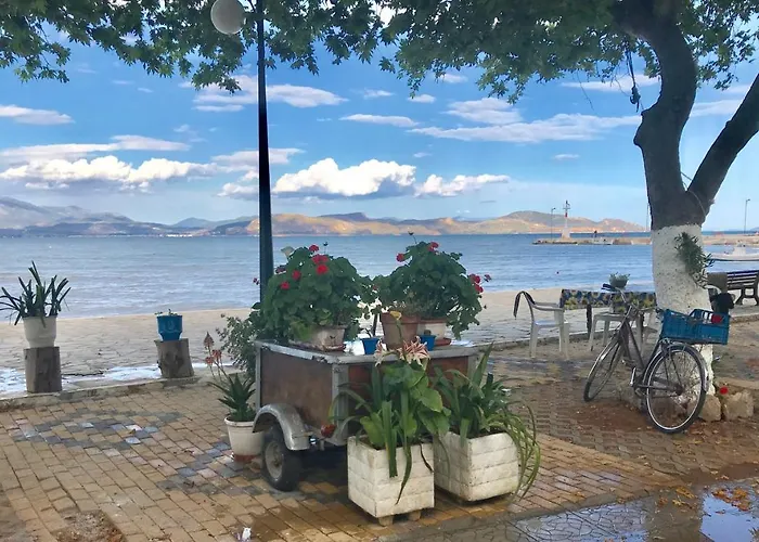 Casa Lela 3...hydra Míloi