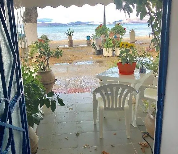 Casa Lela 3...hydra * Míloi