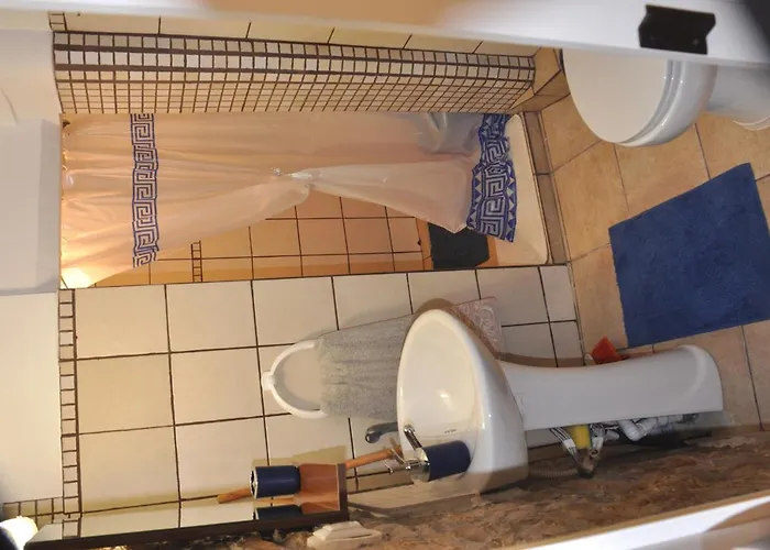 Casa Lela 3...hydra * Míloi